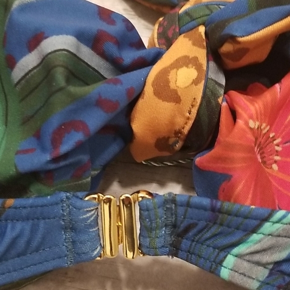 💕FARM RIO💕 Reversible Bandeau Strapless Bikini TOP XS NWT - Picture 6 of 16